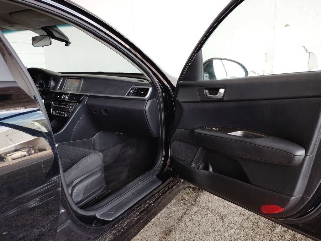 Used 2020 Kia Optima LX FWD image 10