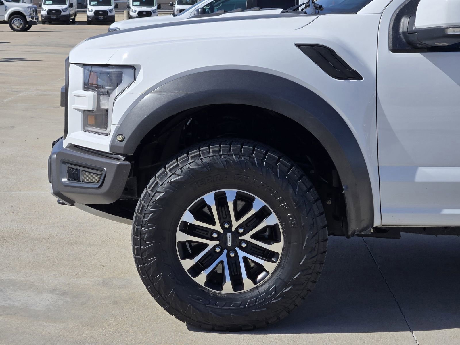Used 2020 Ford F150 Raptor w/ Equipment Group 802A Luxury image 9