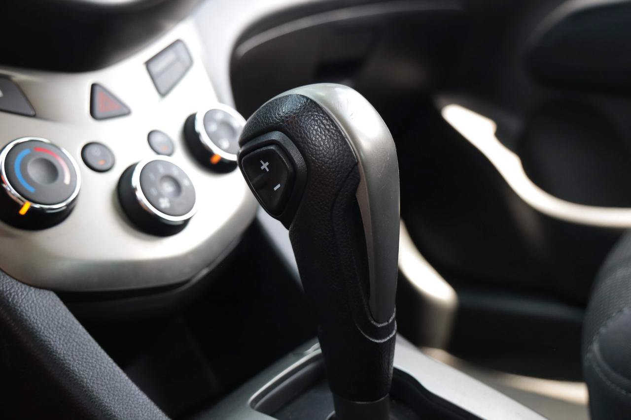 Used 2014 Chevrolet Sonic LT FWD image 36
