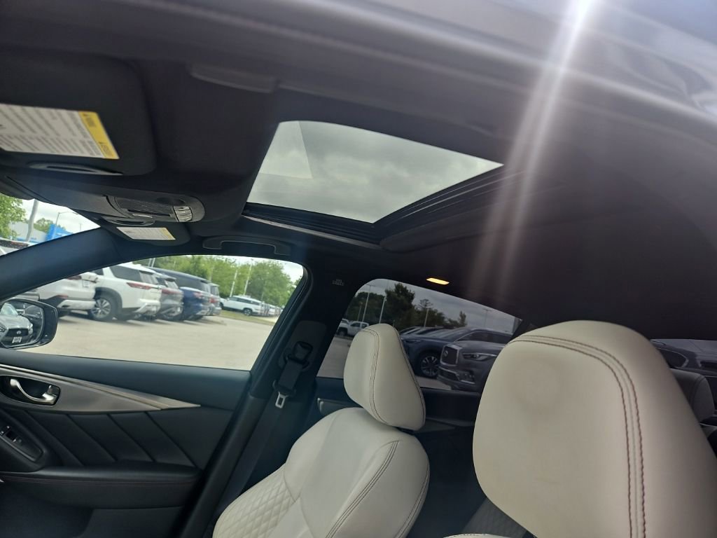 Used 2023 INFINITI Q50 Red Sport 400 AWD/4WD image 19
