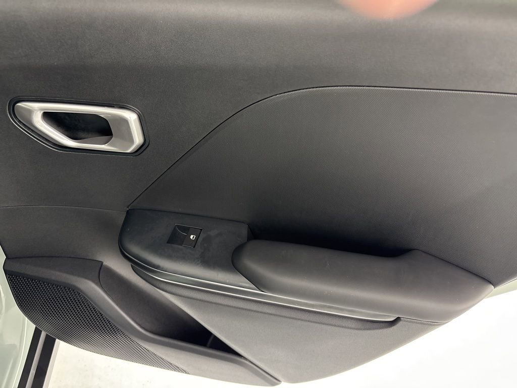 New 2026 Kia K4 LXS image 38