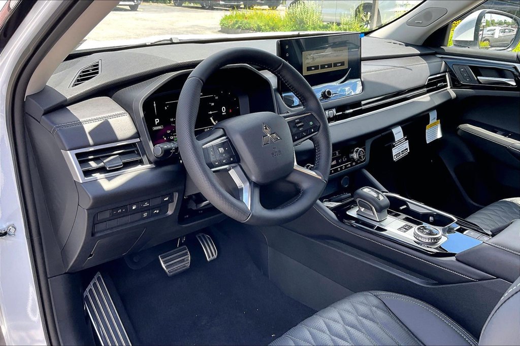 New 2026 Mitsubishi Outlander SEL AWD/4WD image 6
