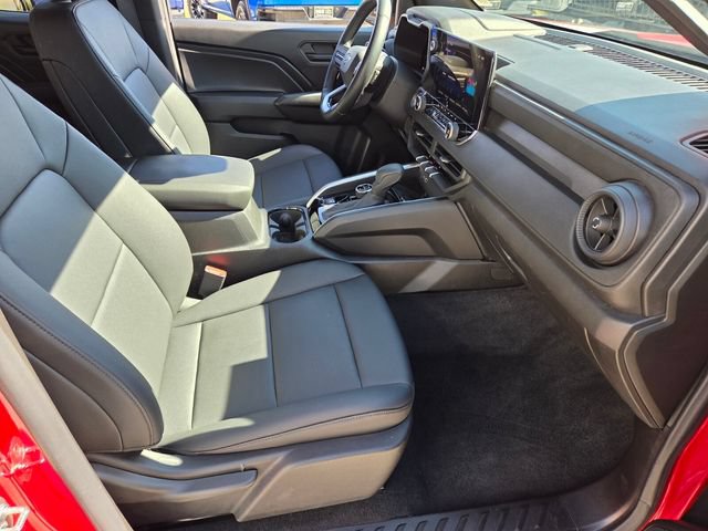 Certified 2025 Chevrolet Colorado Trail Boss w/ Midnight Edition AWD/4WD image 15