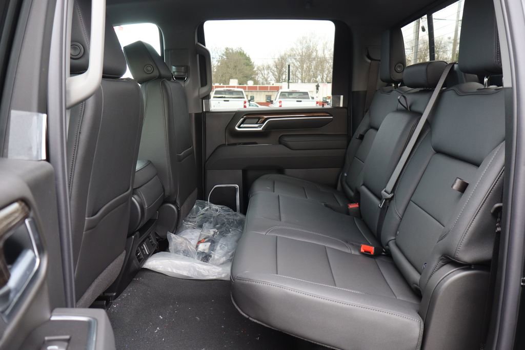New 2026 Chevrolet Silverado 3500 LT image 17