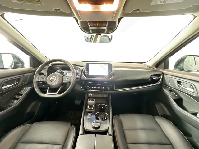 Used 2023 Nissan Rogue SL w/ SL Premium Package image 21