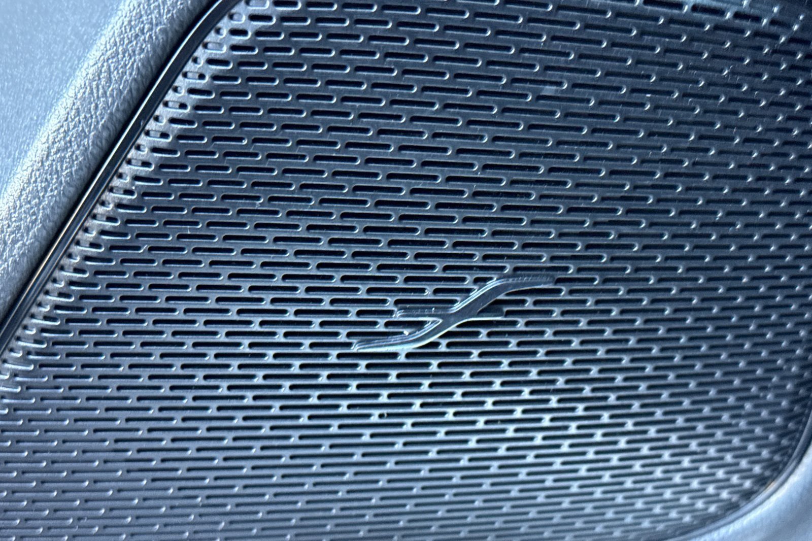 Used 2024 Mercedes-Benz EQB 300 4MATIC image 21