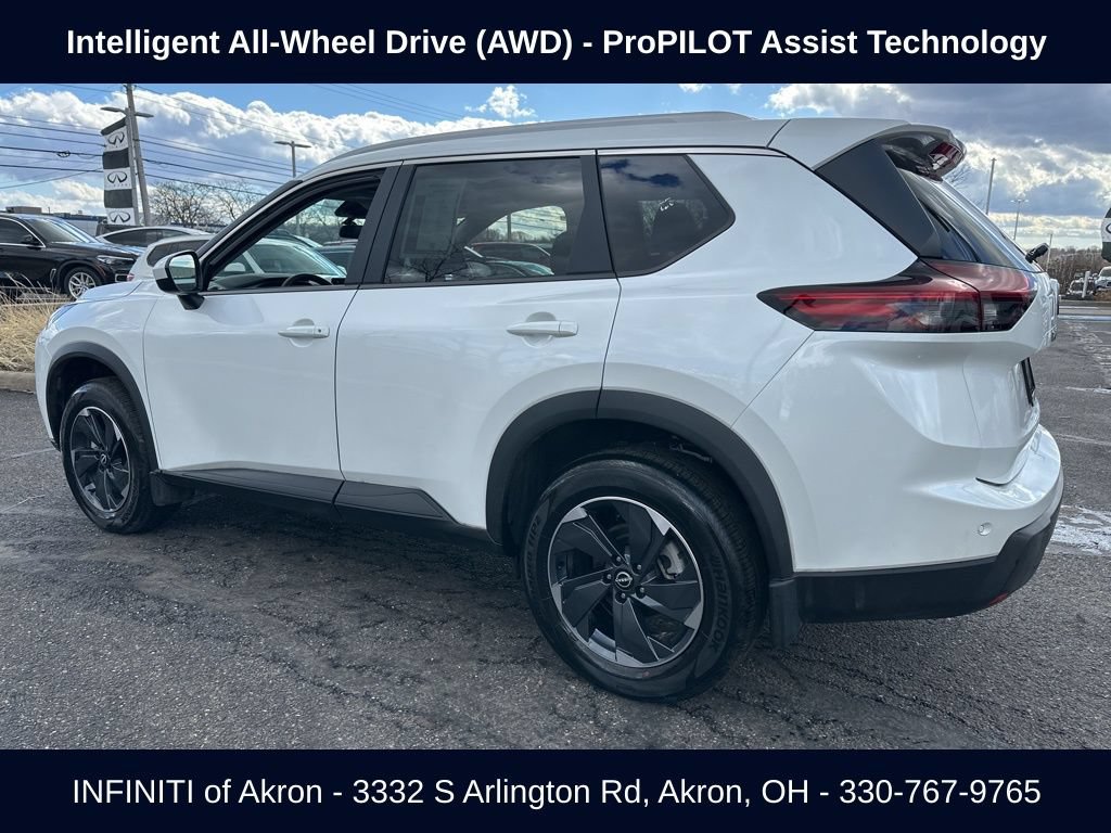 Used 2026 Nissan Rogue SV w/ SV Premium Package AWD/4WD image 9