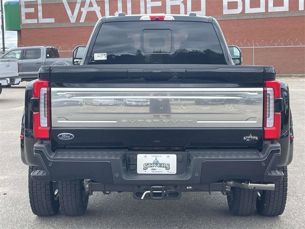 New 2026 Ford F450 Platinum w/ Platinum Plus Package image 4
