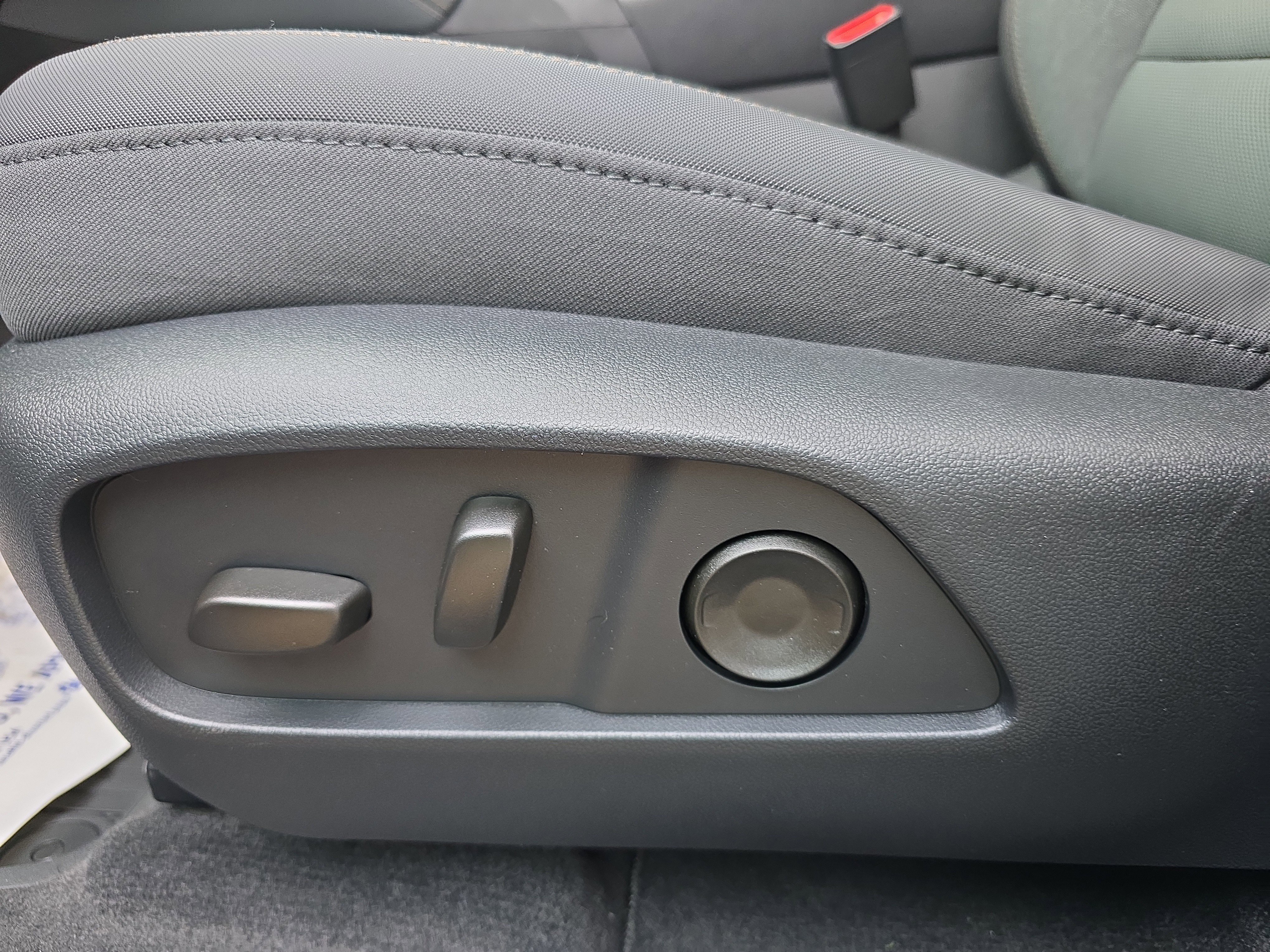 New 2026 GMC Terrain AT4 w/ LPO, Floor Liner Package image 14