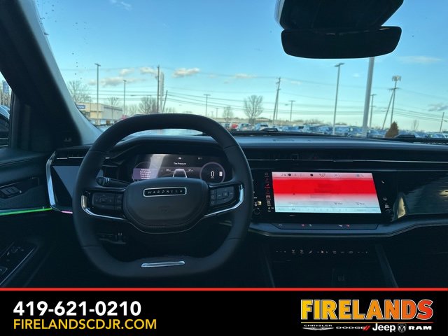 Used 2025 Jeep Wagoneer S Limited image 8