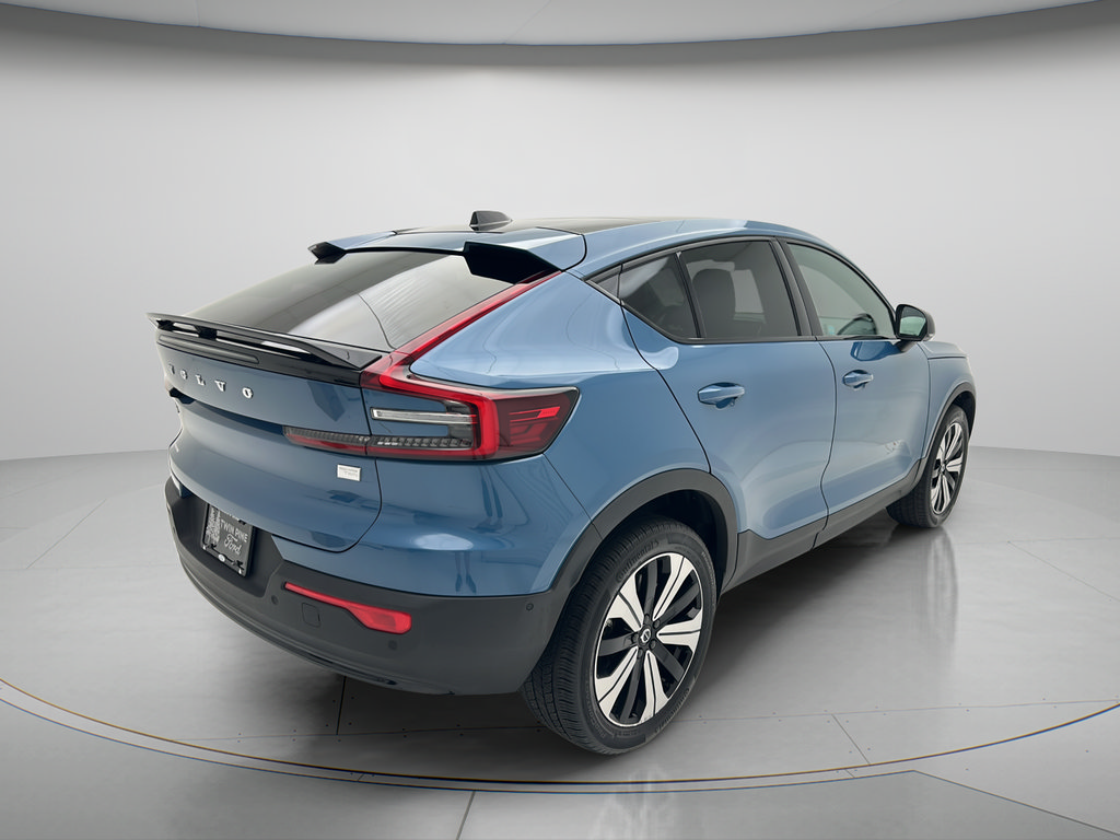 Used 2023 Volvo C40 P8 Recharge Plus AWD/4WD image 5