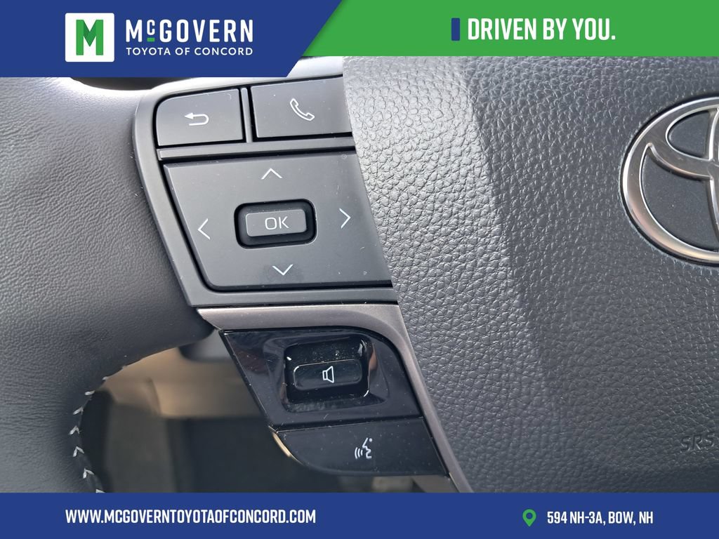 Used 2025 Toyota Camry SE w/ Convenience Package FWD image 23