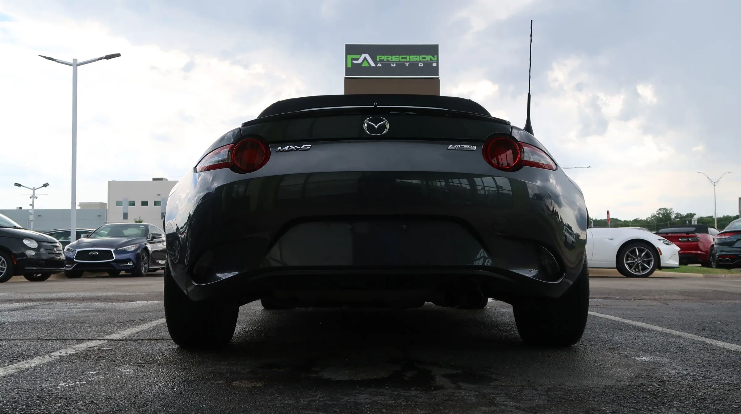 Used 2017 MAZDA MX-5 Miata Club image 10