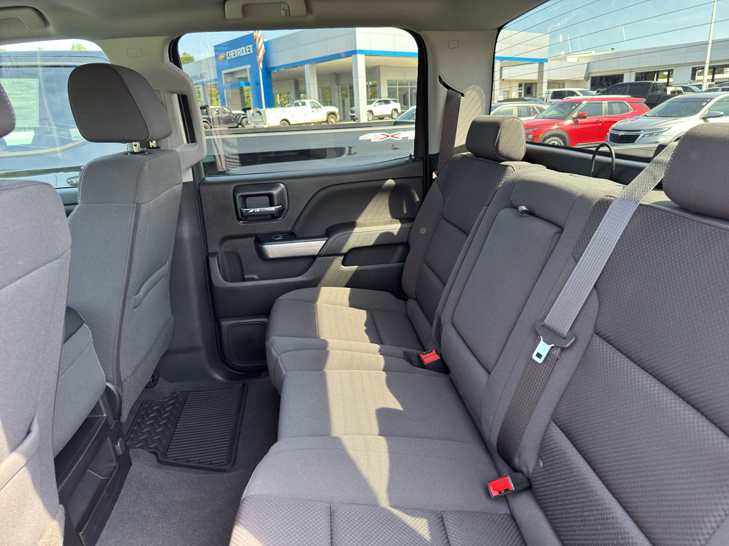 Used 2018 Chevrolet Silverado 1500 LT w/ All Star Edition AWD/4WD image 20
