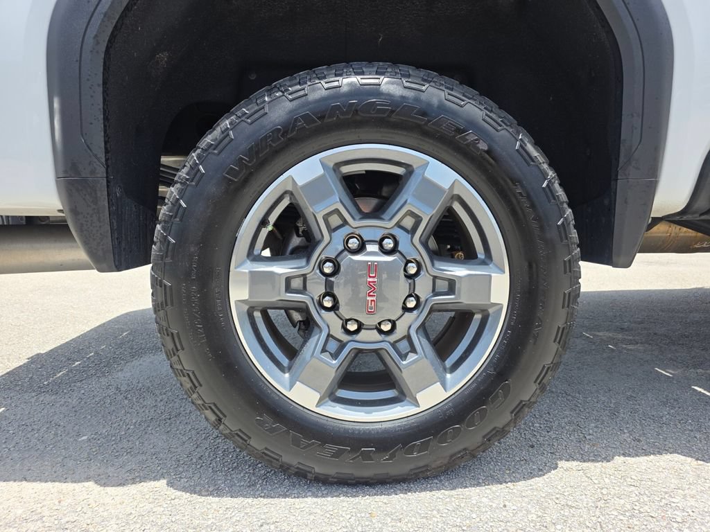 Used 2025 GMC Sierra 2500 SLT w/ SLT Premium Package AWD/4WD image 20