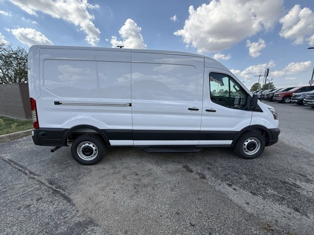 New 2025 Ford Transit 250 148 Medium Roof w/ Load Area Protection Package image 7