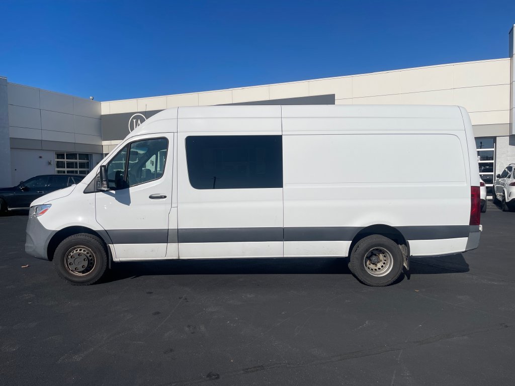 Used 2020 Mercedes-Benz Sprinter 3500 image 1