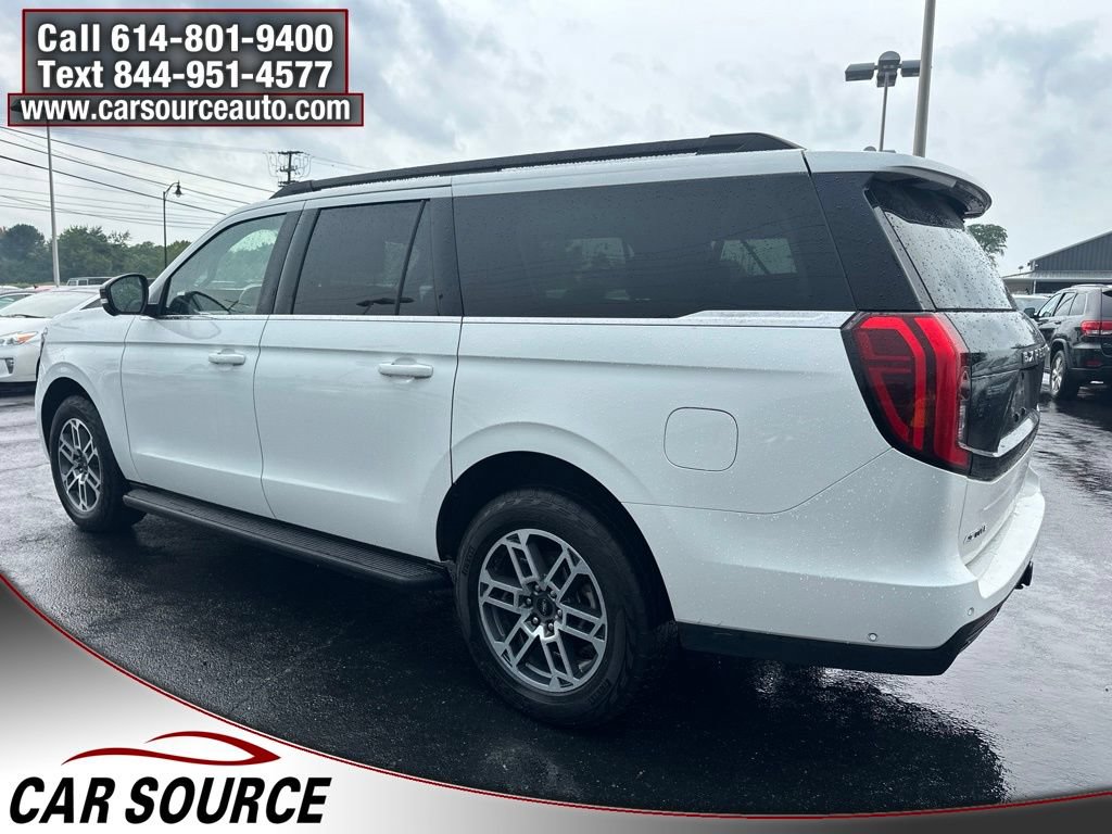 Used 2025 Ford Expedition Max Active AWD/4WD image 4
