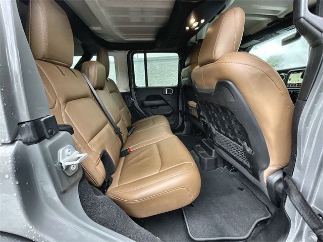 Used 2022 Jeep Wrangler Unlimited Rubicon w/ Cold Weather Group image 27