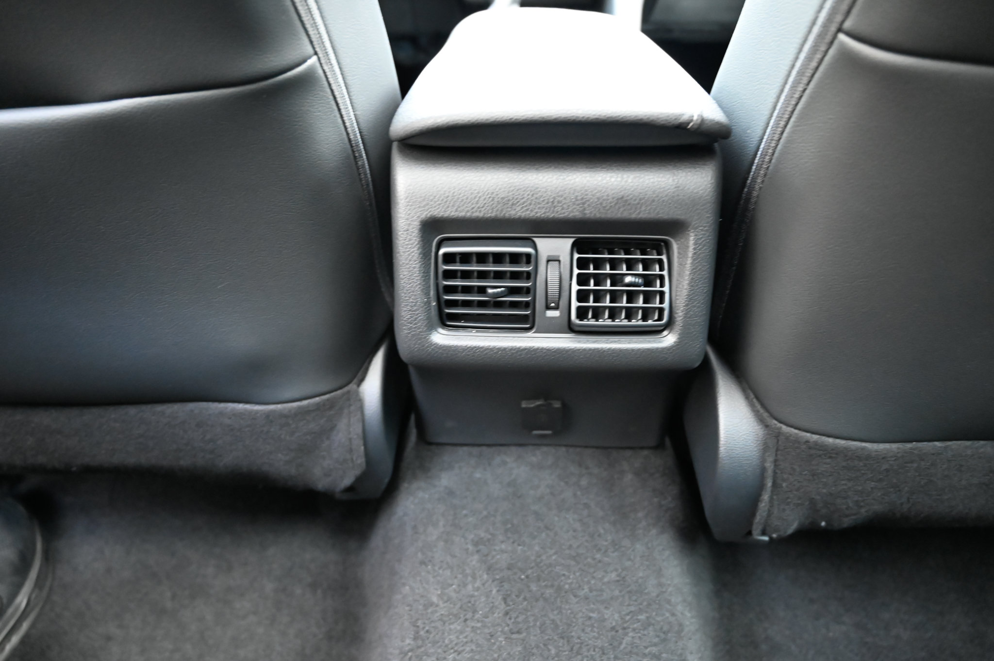 Used 2023 Toyota Camry XSE w/ Navigation Package FWD image 40