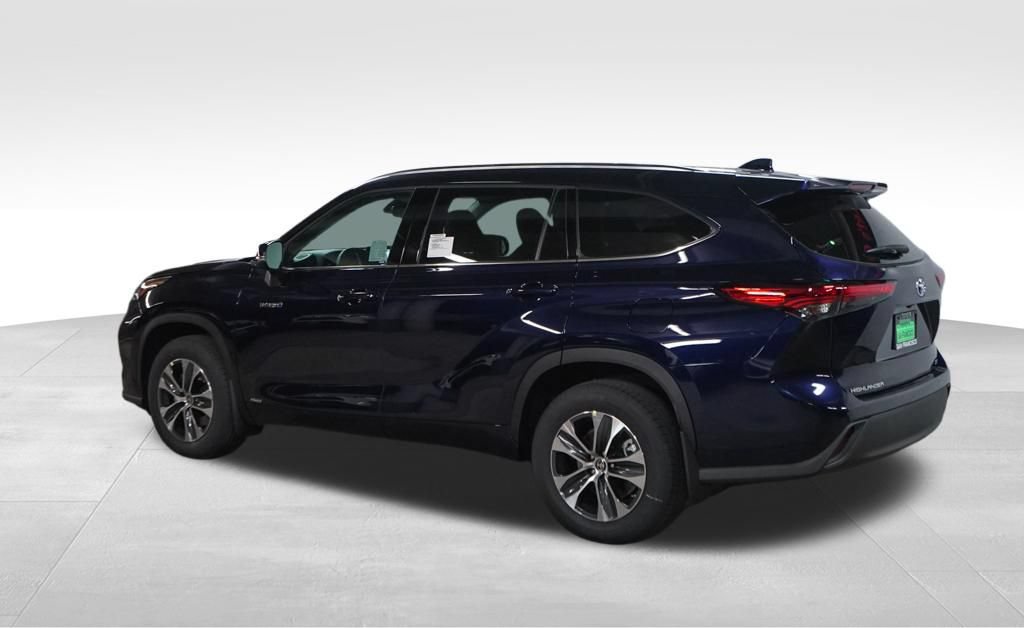 New 2026 Toyota Highlander XLE AWD/4WD image 6