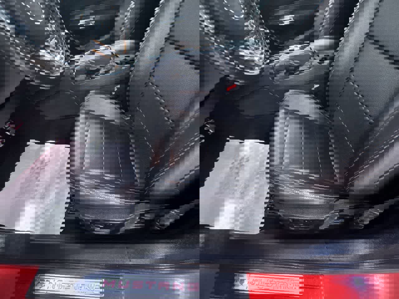 Used 2023 Ford Mustang Premium image 13