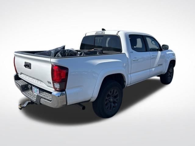 Used 2023 Toyota Tacoma SR5 RWD image 5