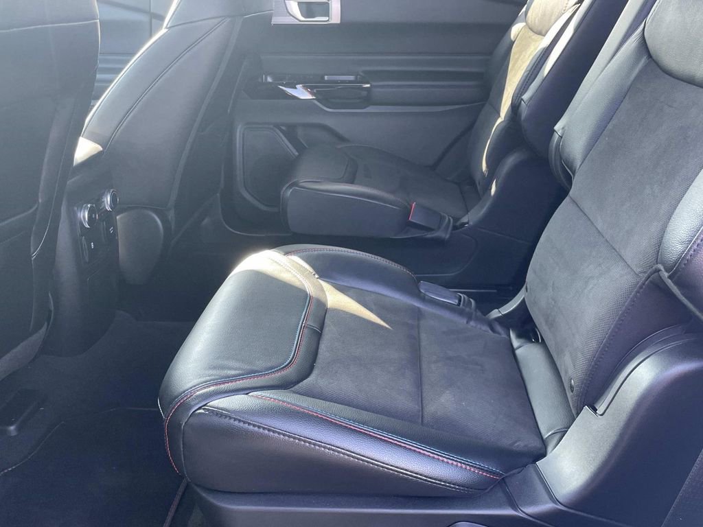 Used 2023 Ford Explorer ST w/ Equipment Group 401A image 14