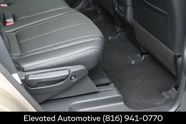 Certified 2026 INFINITI QX60 Luxe w/ Cargo Package AWD/4WD image 9