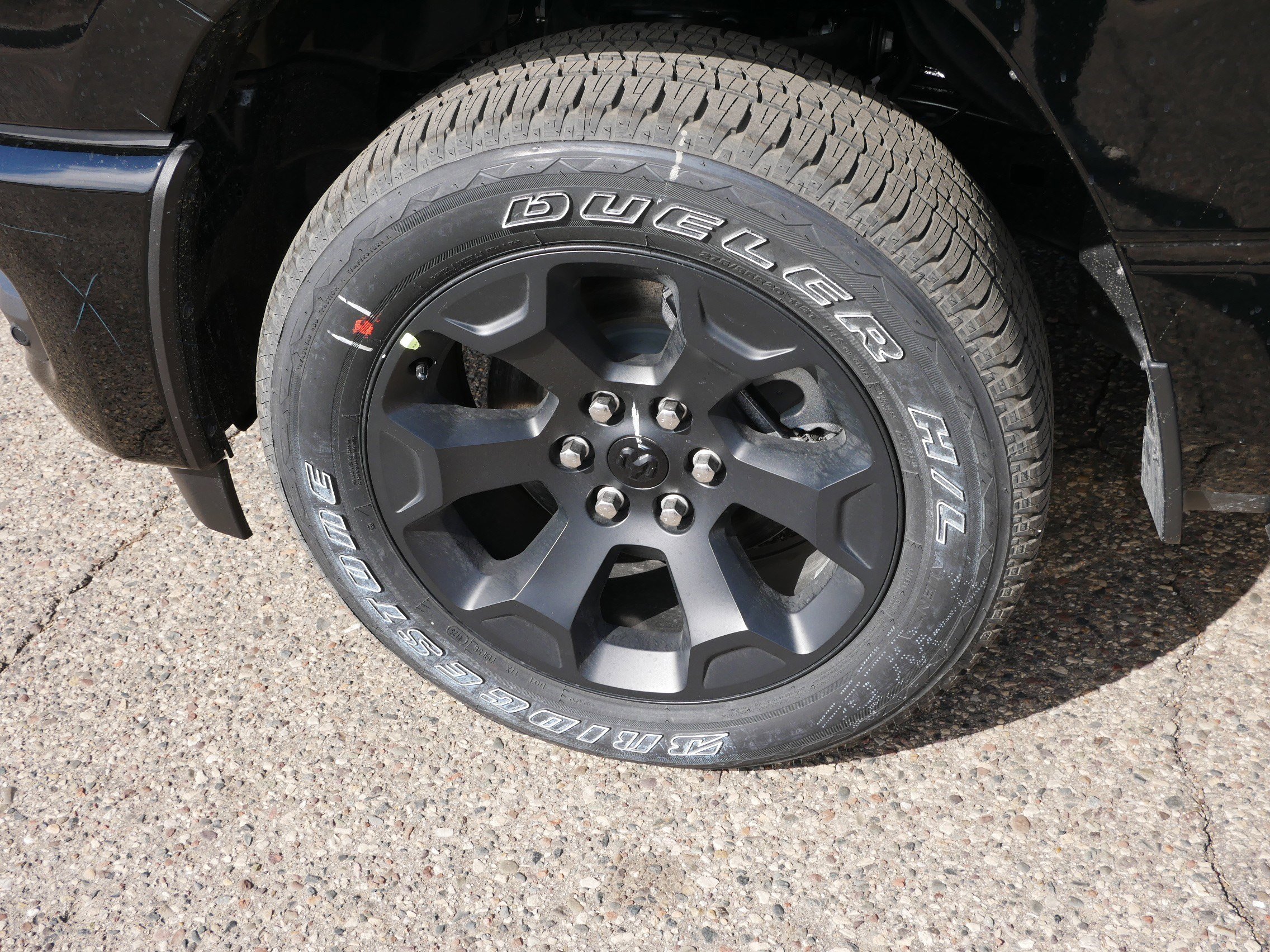 New 2026 RAM 1500 Express image 5