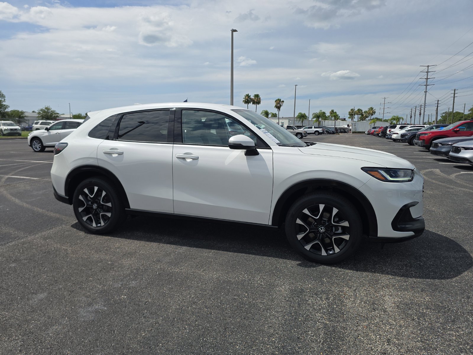 New 2027 Honda HR-V EX-L image 2
