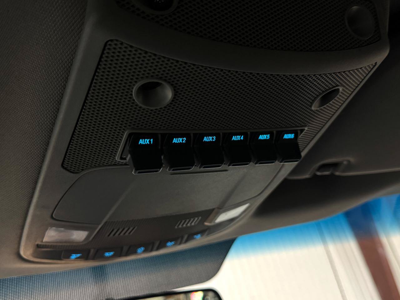 Used 2019 Ford F350 XLT w/ XLT Premium Package AWD/4WD image 31