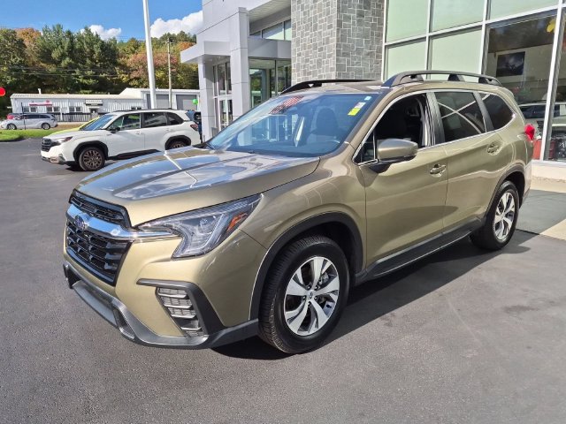 Used 2024 Subaru Ascent Premium w/ Convenience Package AWD/4WD image 8
