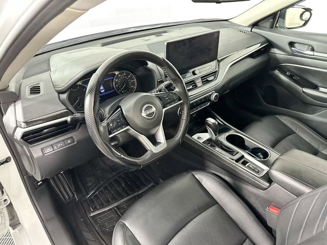 Used 2024 Nissan Altima 2.5 SR w/ SR Premium Package AWD/4WD image 21