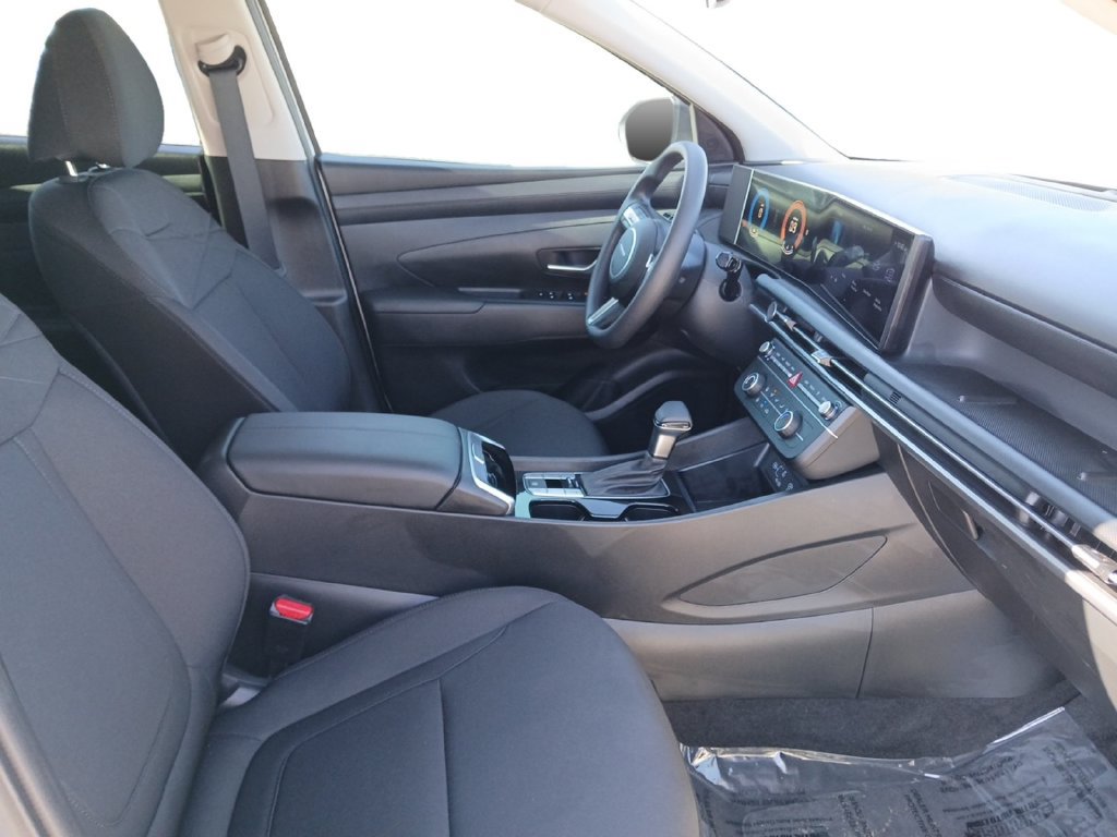 New 2026 Hyundai Tucson SE FWD image 15