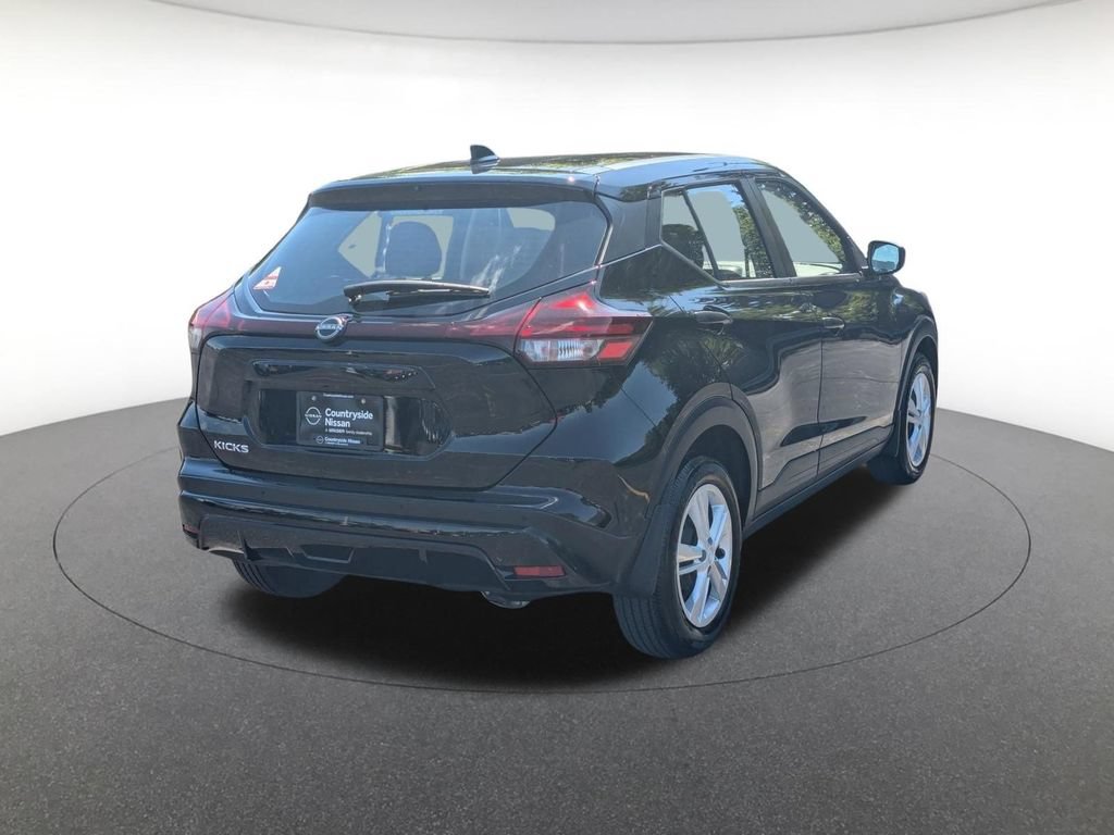 Used 2025 Nissan Kicks Play S FWD image 5