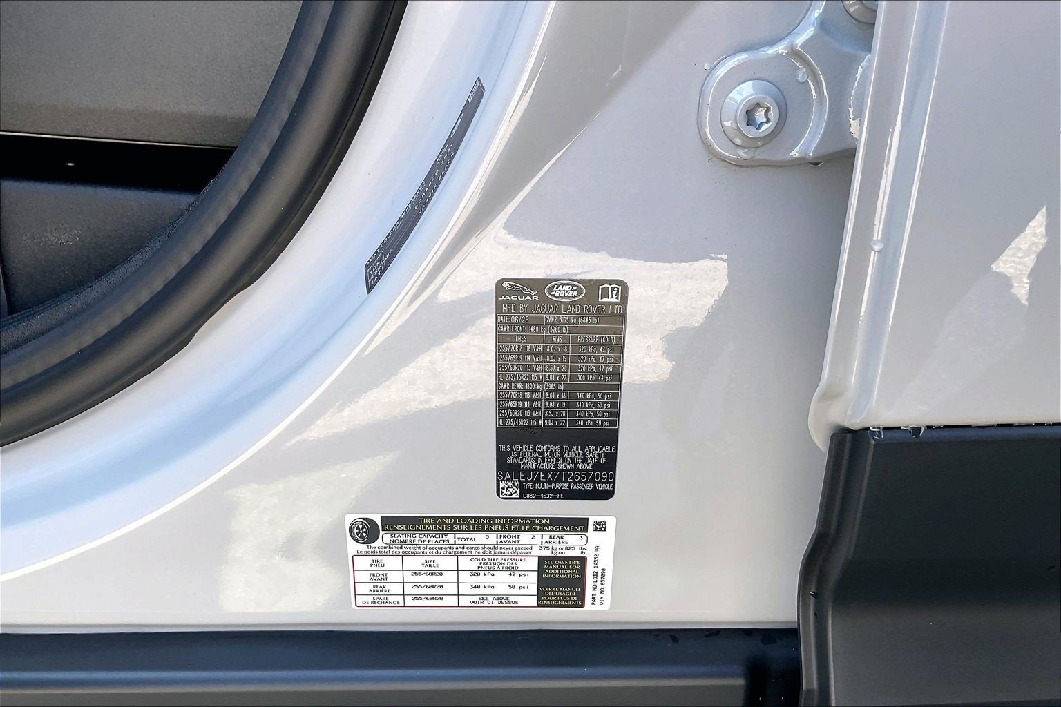 New 2026 Land Rover Defender 110 S AWD/4WD image 15