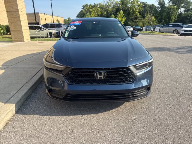 Certified 2025 Honda Accord SE image 8
