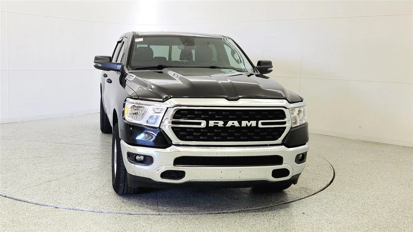 Used 2023 RAM 1500 Big Horn AWD/4WD image 2