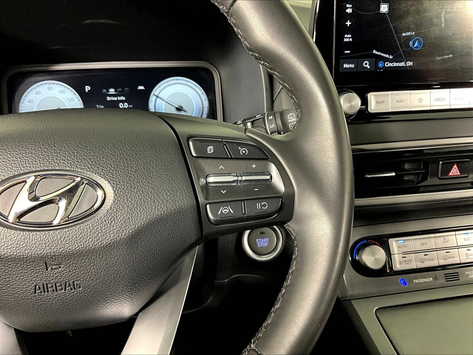 Used 2023 Hyundai Kona SEL FWD image 12