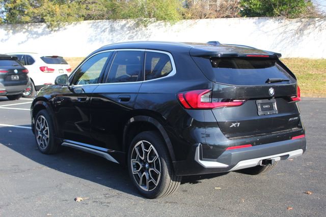 Used 2025 BMW X1 xDrive28i w/ Technology Package image 6