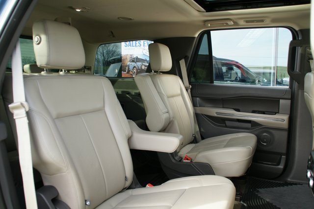 Used 2020 Ford Expedition XLT w/ Equipment Group 202A image 26