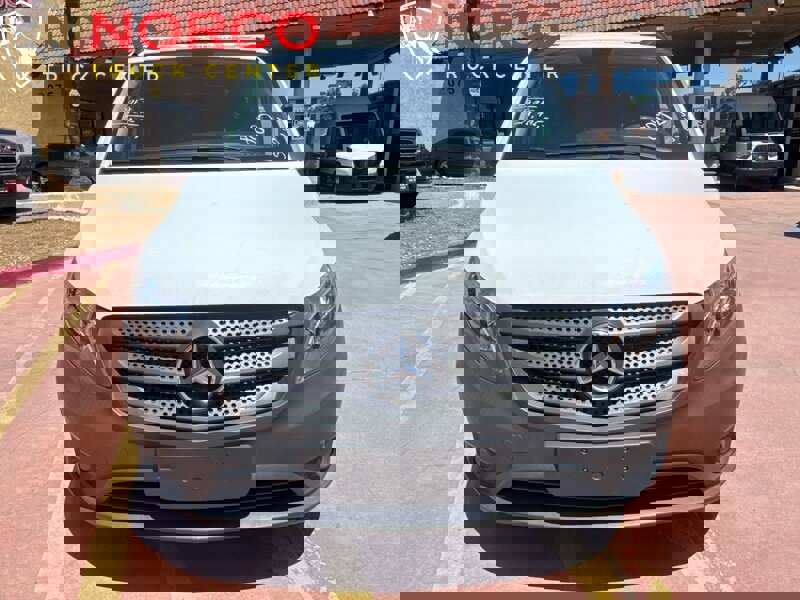 Used 2017 Mercedes-Benz Metris w/ Driver Efficiency Package image 5