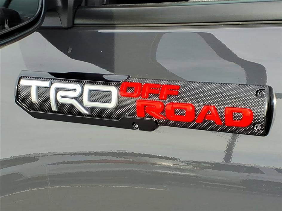 Certified 2025 Toyota Tacoma TRD Off-Road image 11