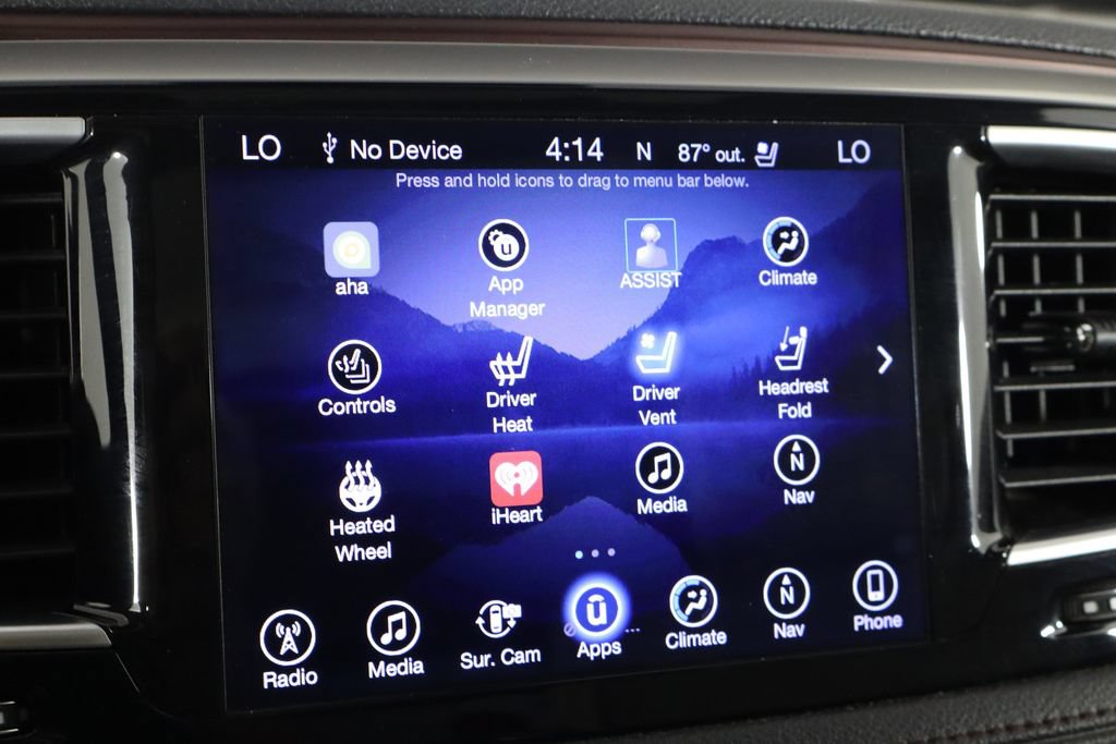 Used 2017 Chrysler Pacifica Limited w/ UConnect Theater Package FWD image 33