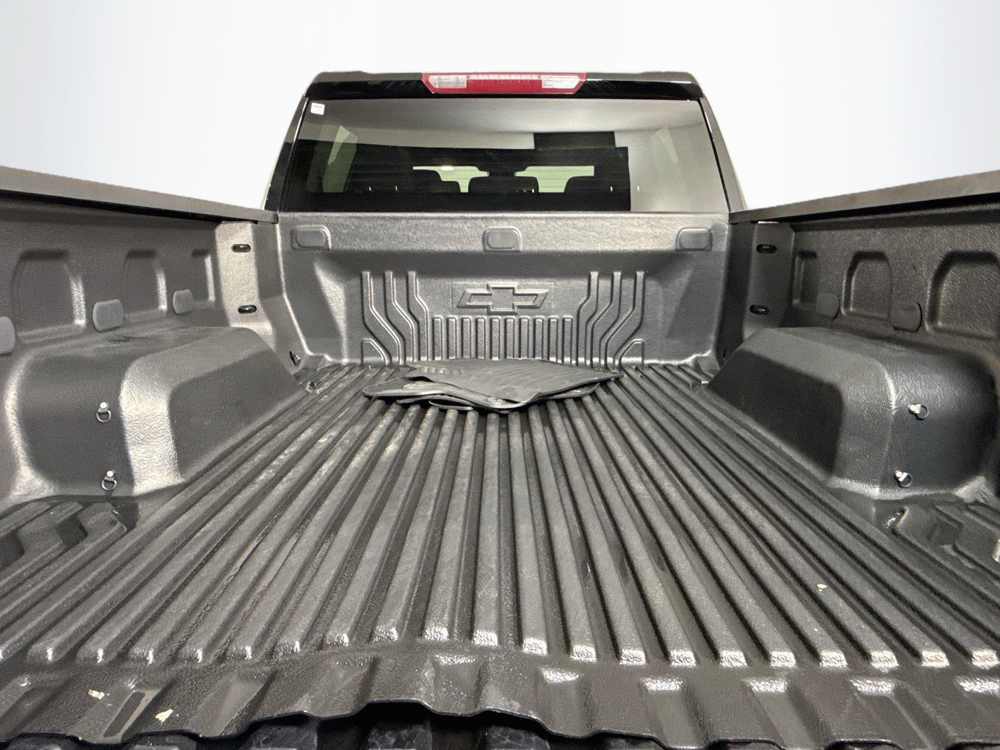 Used 2024 Chevrolet Silverado 1500 LT AWD/4WD image 35