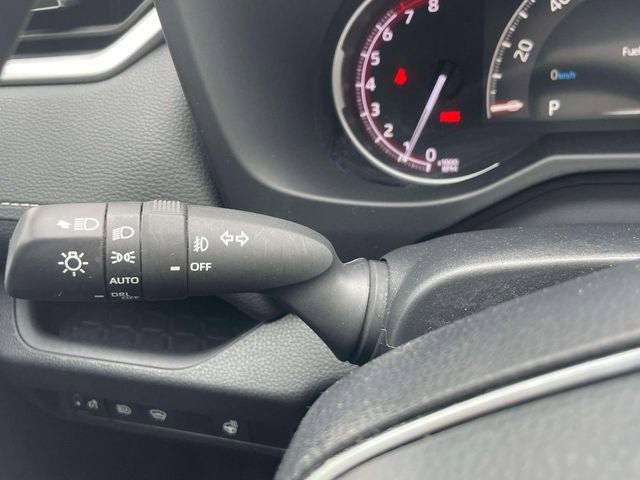 Used 2023 Toyota RAV4 XLE Premium AWD/4WD image 24