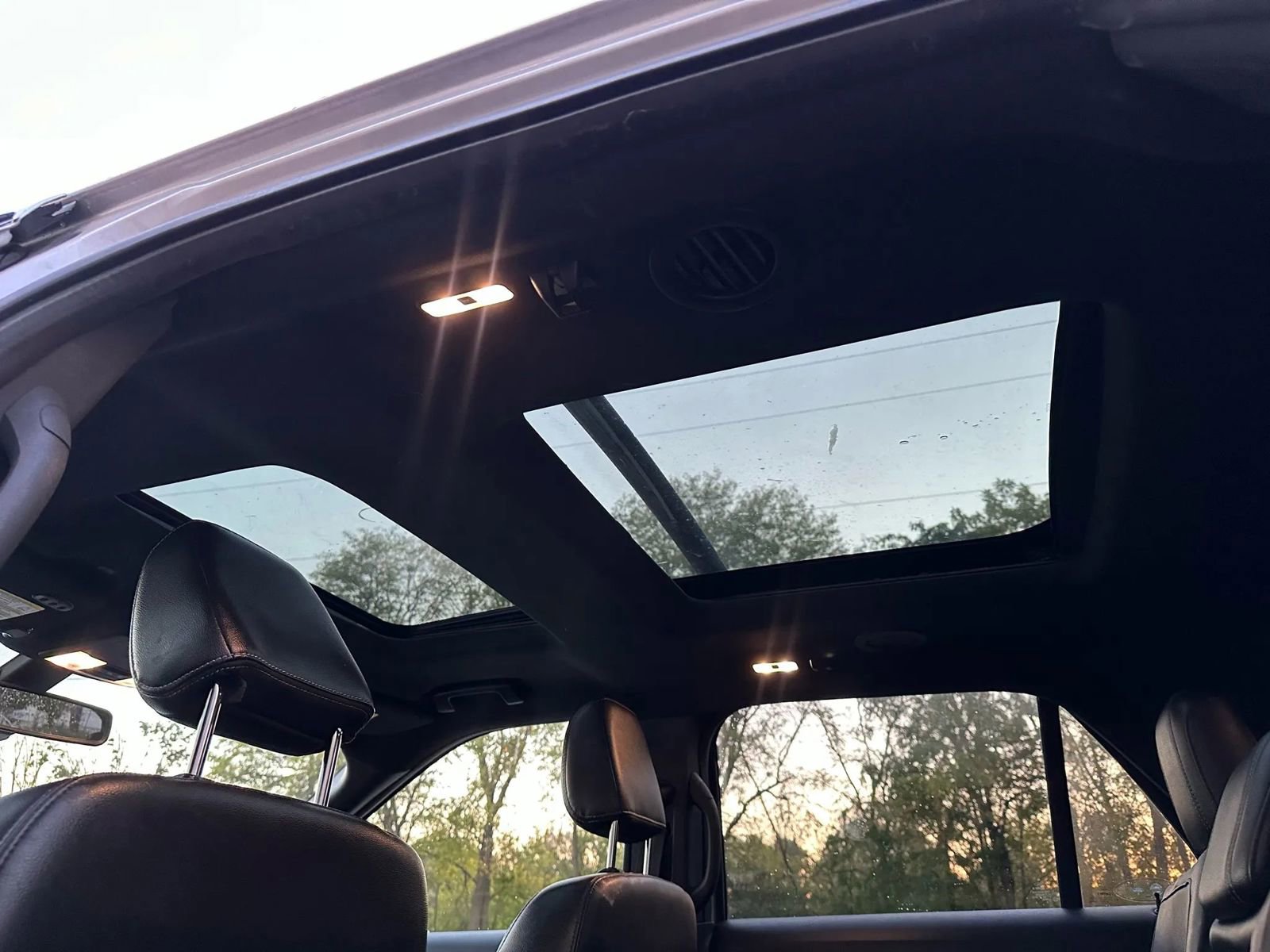 Used 2018 Ford Explorer Limited w/ Equipment Group 301A image 17