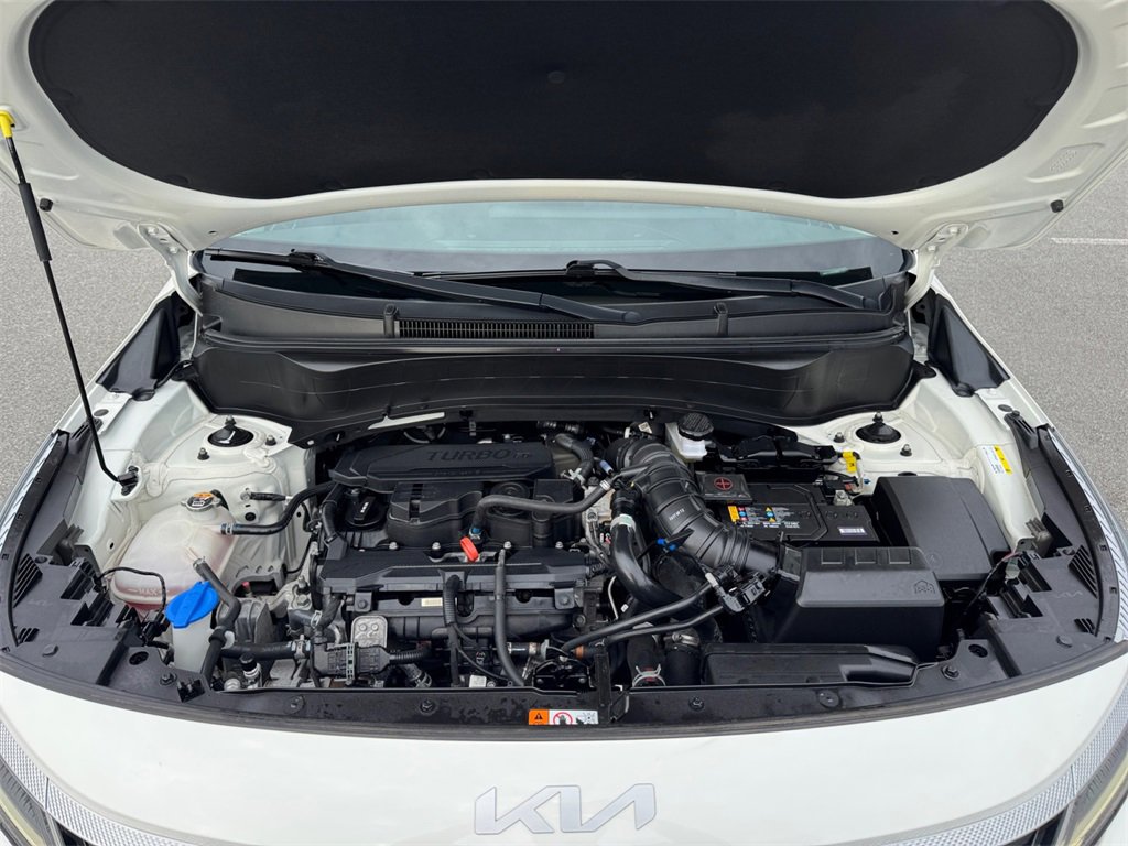 Used 2024 Kia Seltos SX image 18