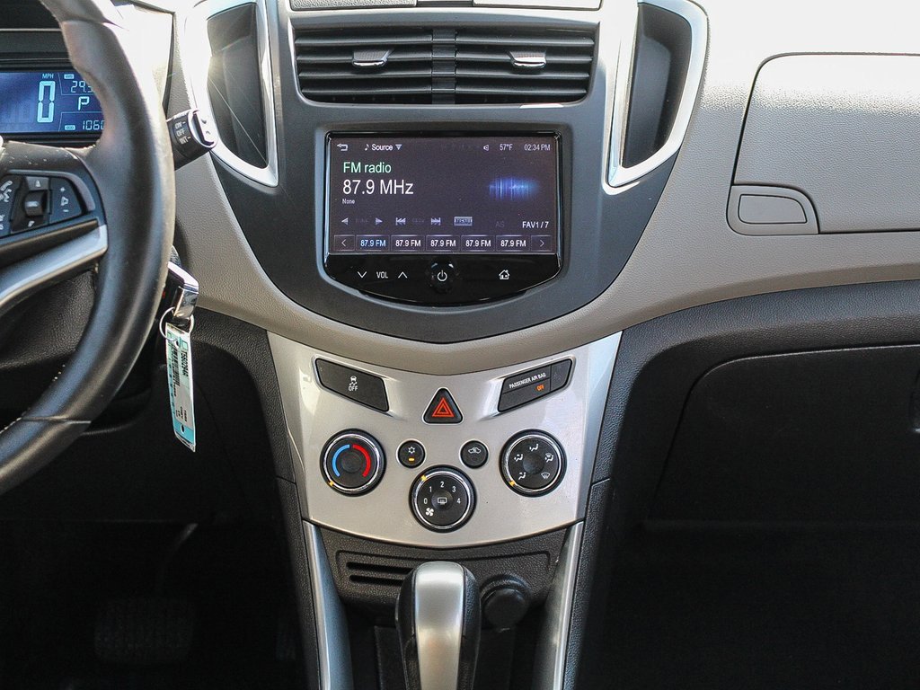 Used 2015 Chevrolet Trax LT w/ LT Sun and Sound Package image 14